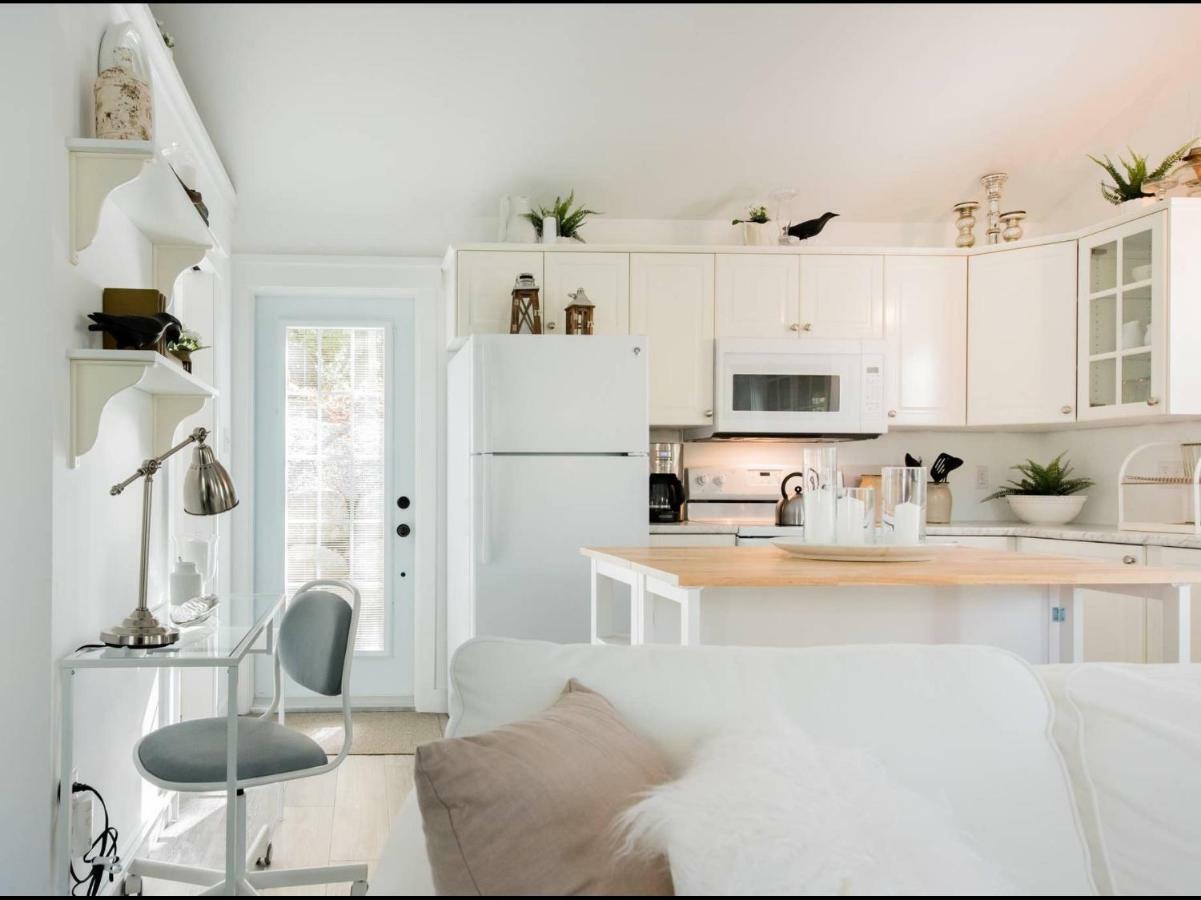 Mahone Bay Hide-Away Apartment Exterior foto